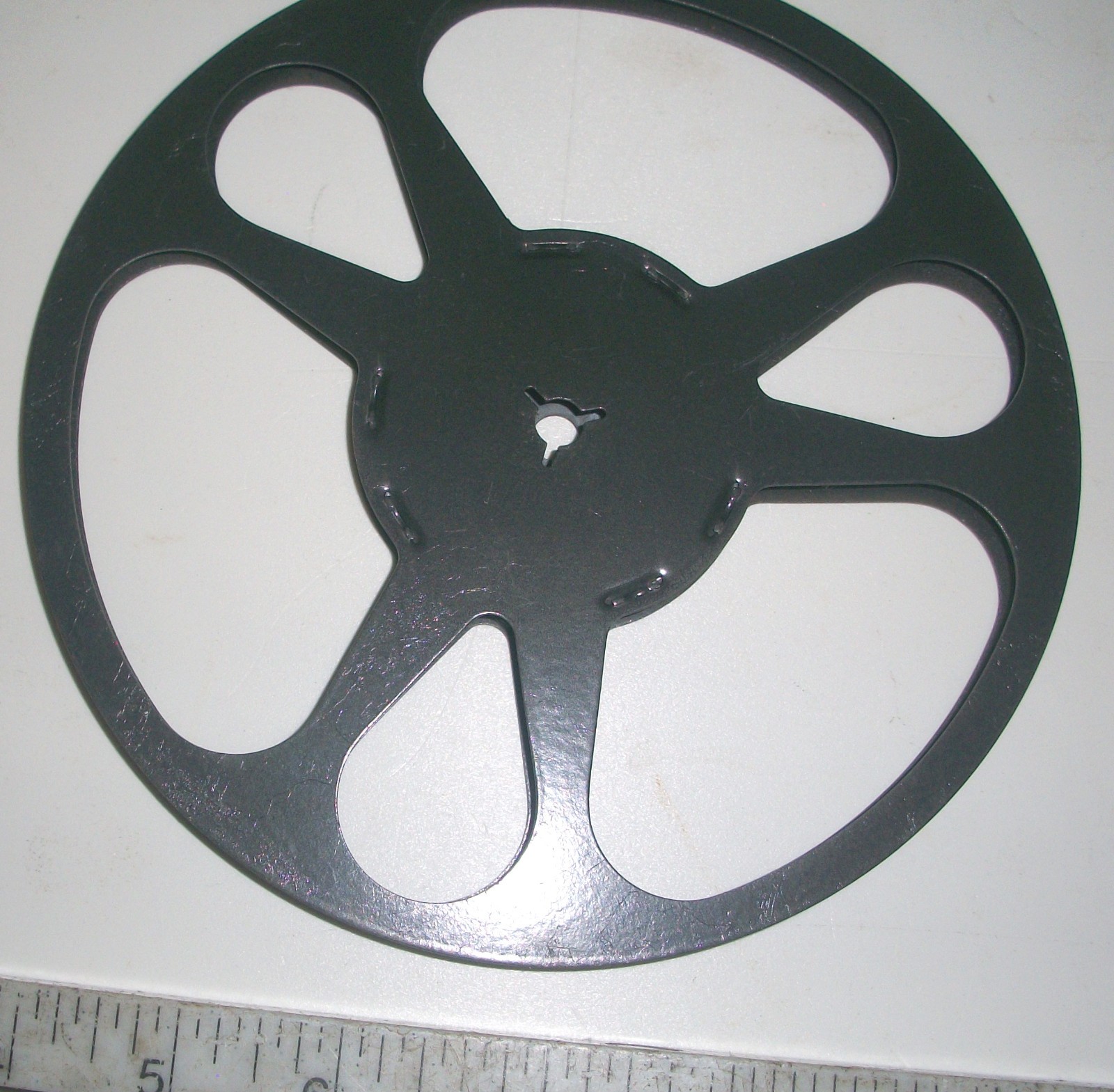 4 x GOLDBERG BROS 8mm Vintage Movie 7 inch 400 ft Film Reel Made of Steel, NOS