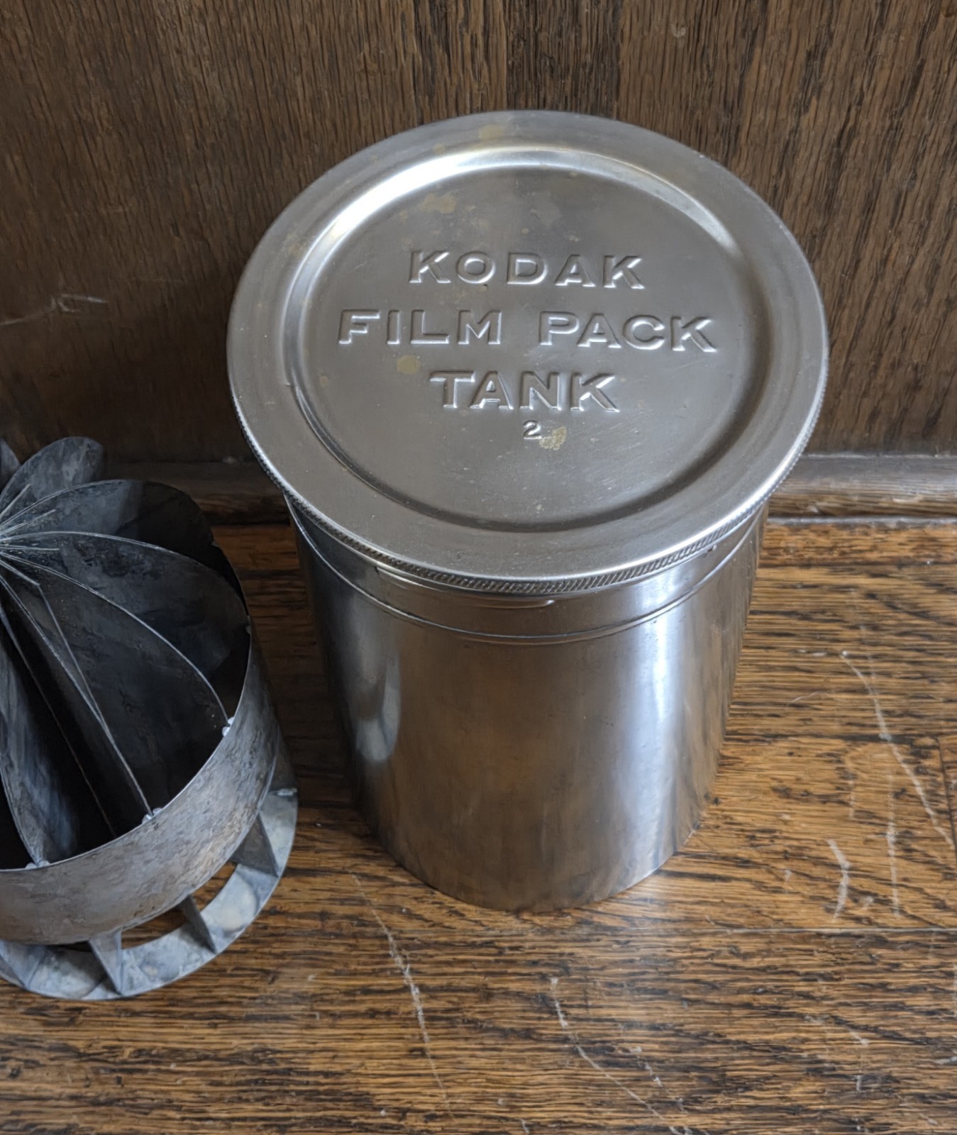 Vintage Kodak Film Pack Tank No.2 Darkroom Developing Canister Lid Cage Set