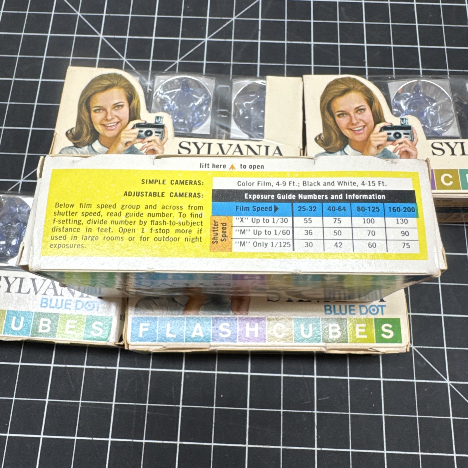 Original Sylvania Blue Dot Flash Cubes – 3 Pack – Lot of 6, New in Package H2