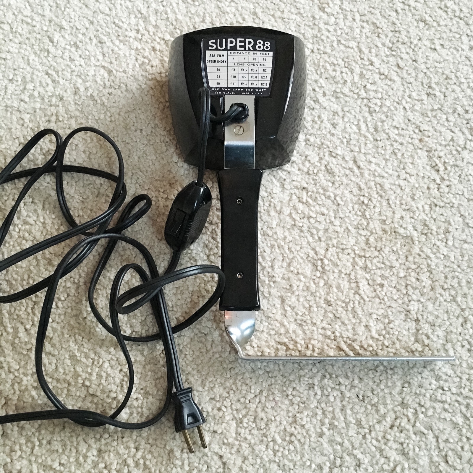 Vintage Westinghouse Super 88 Movie Light with Original Box – 650 Watt – WORKS!!