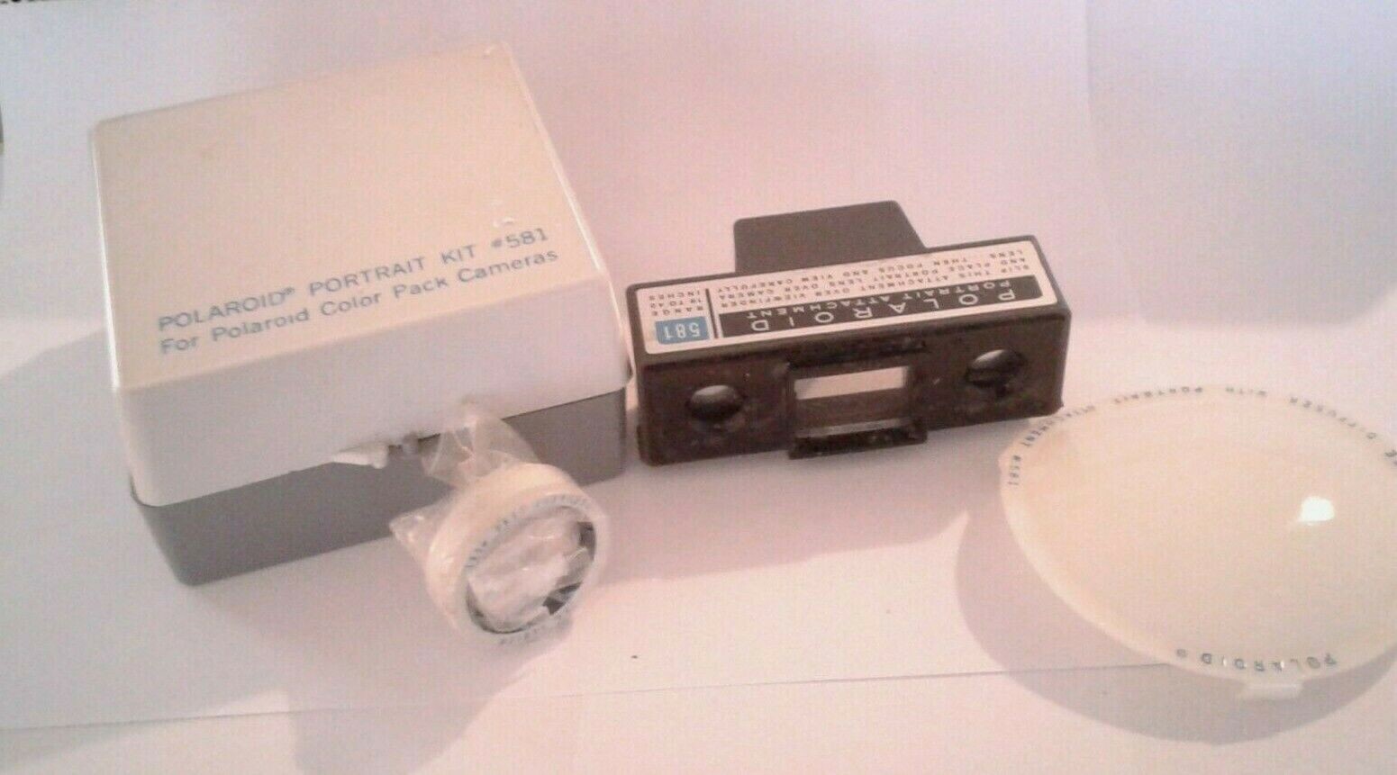 Polaroid Portrait Kit # 581 for Polaroid Color Pack Cameras