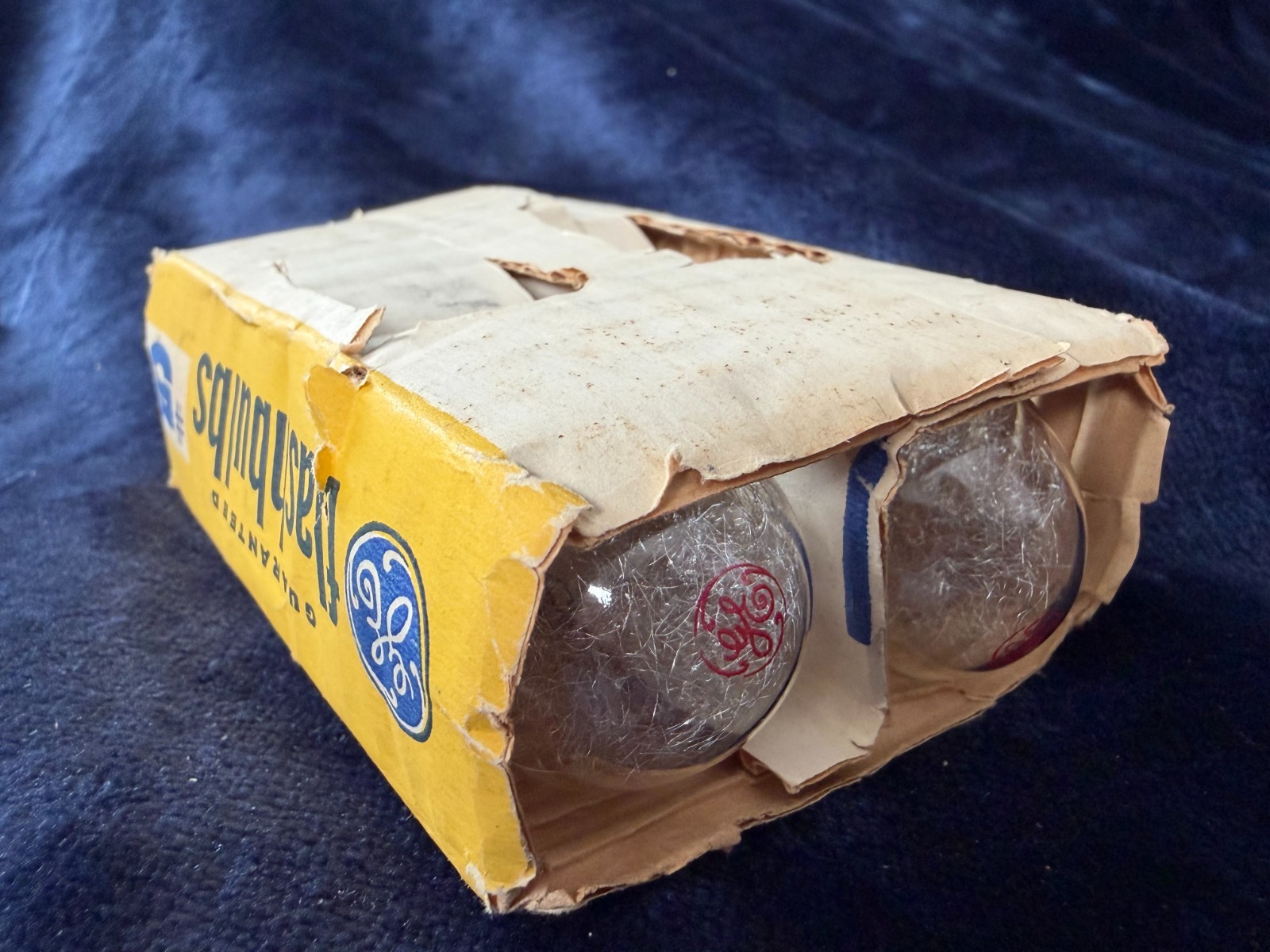 Zeiss Ikon Ikoblitz Vintage Folding Flash Unit w/ Instructions + GE Flashbulbs —