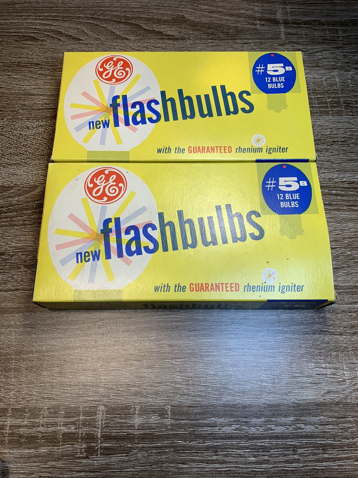 2 DOZEN GENERAL ELECTRIC Number 5B Rhenium Blue FLASH BULBS Vintage
