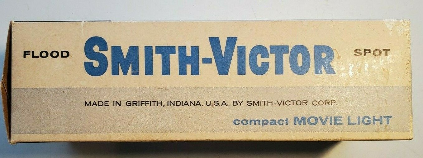 Smith Victor Movie Light L-8 Flood Spot Light Tested Working with original box