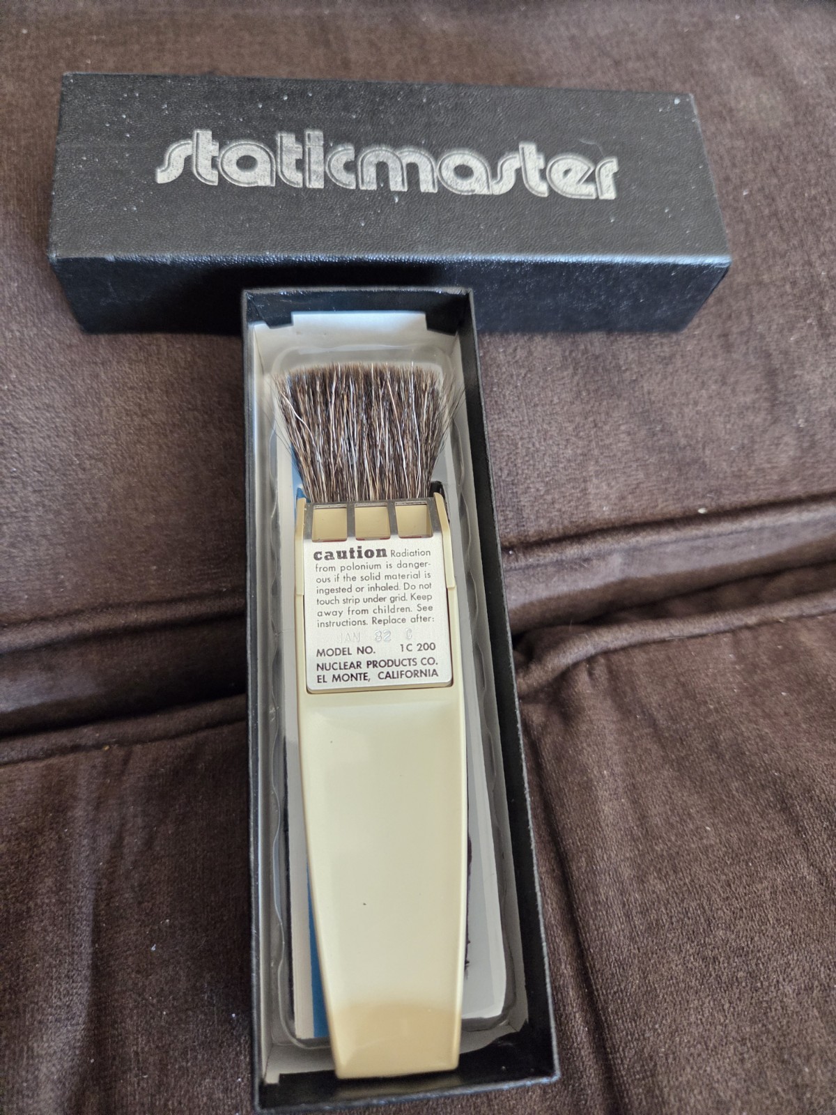 Vintage Staticmaster Camera Brush 1C200 Nuclear Products Co. CA In Original Box