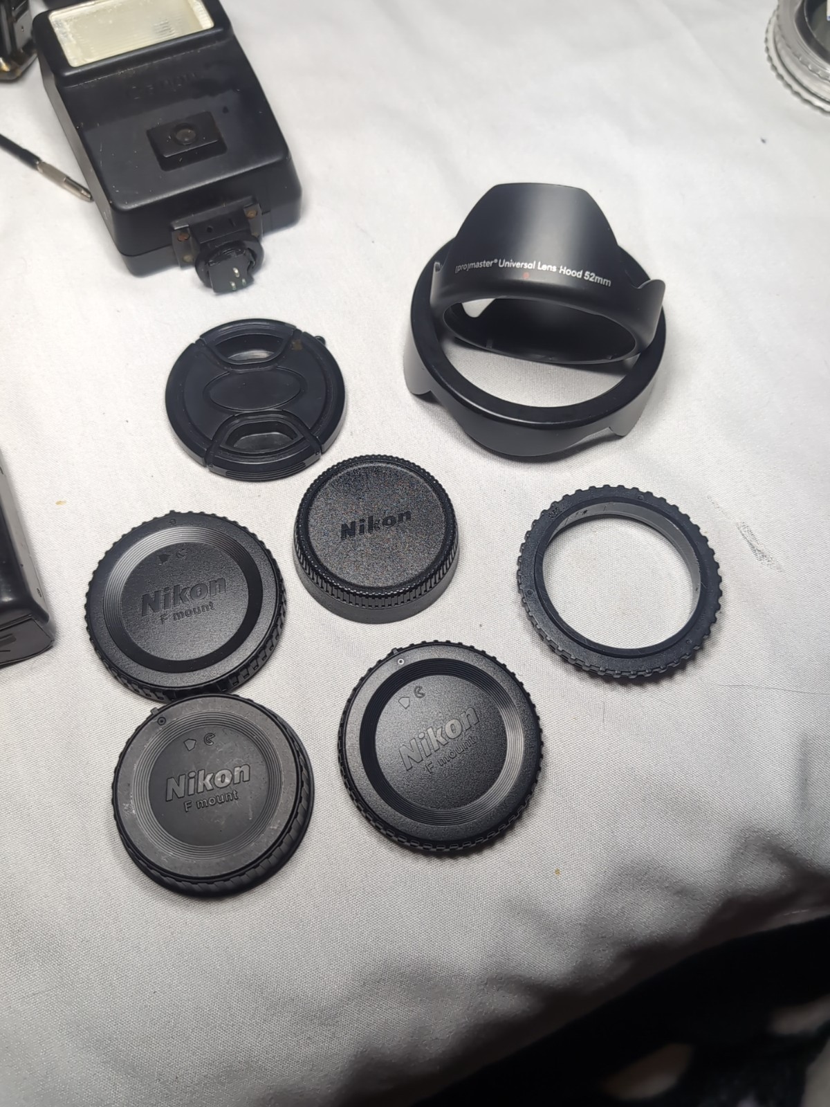 Huge Lot Vintage Camera Equipment Kodak Polaroid Cannon Flashes Cameras Lenses
