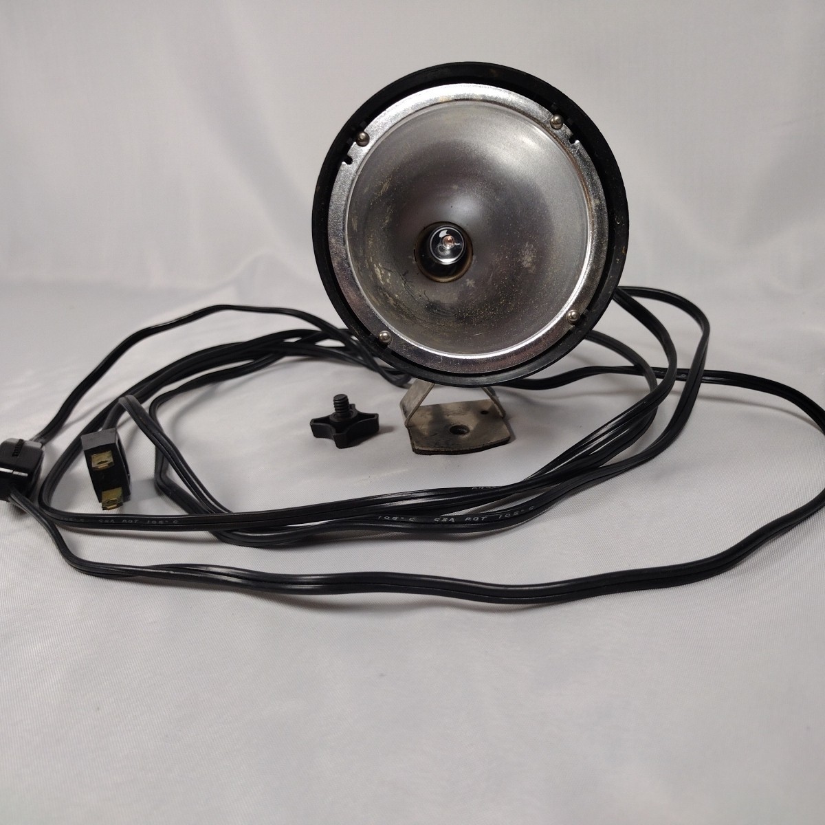 Vintage Sylvania Super 8 SunGun Sg-IX Movie Light 350 Watts Tested And Works