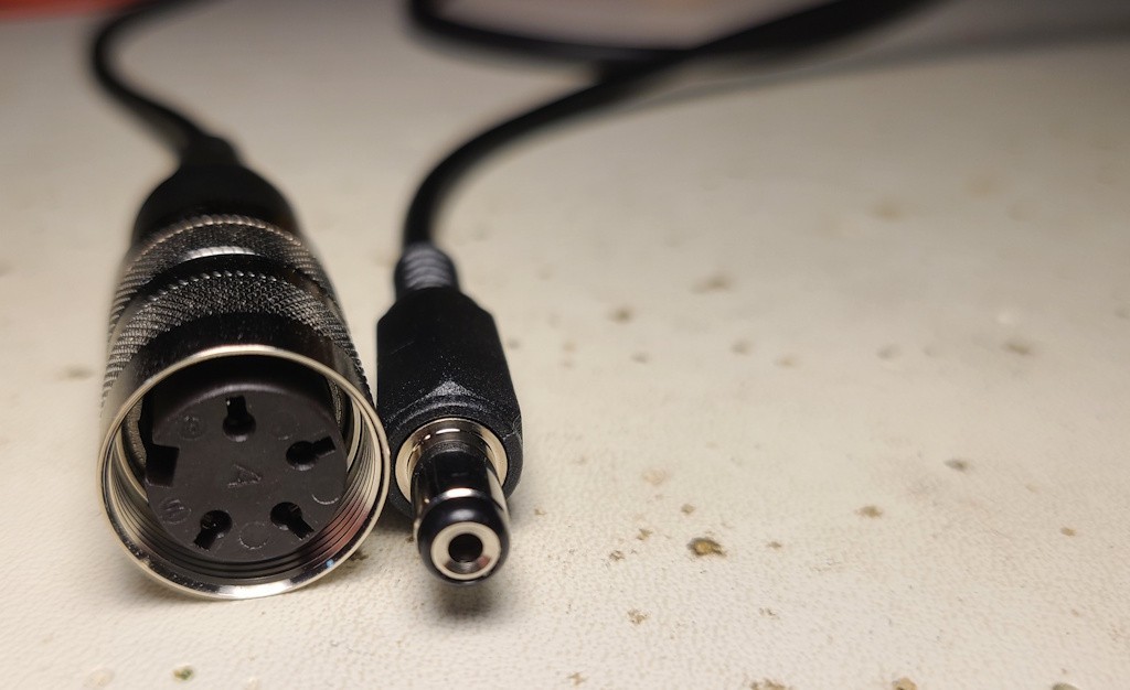 Bolex EL, EM, ESM 4-pin Power Cable, 12V 2.1mm DC barrel plug, ~1m (3.3ft)