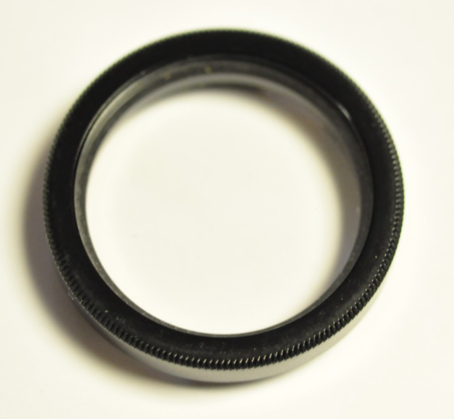 Kodak 7A push on close up lens with case.