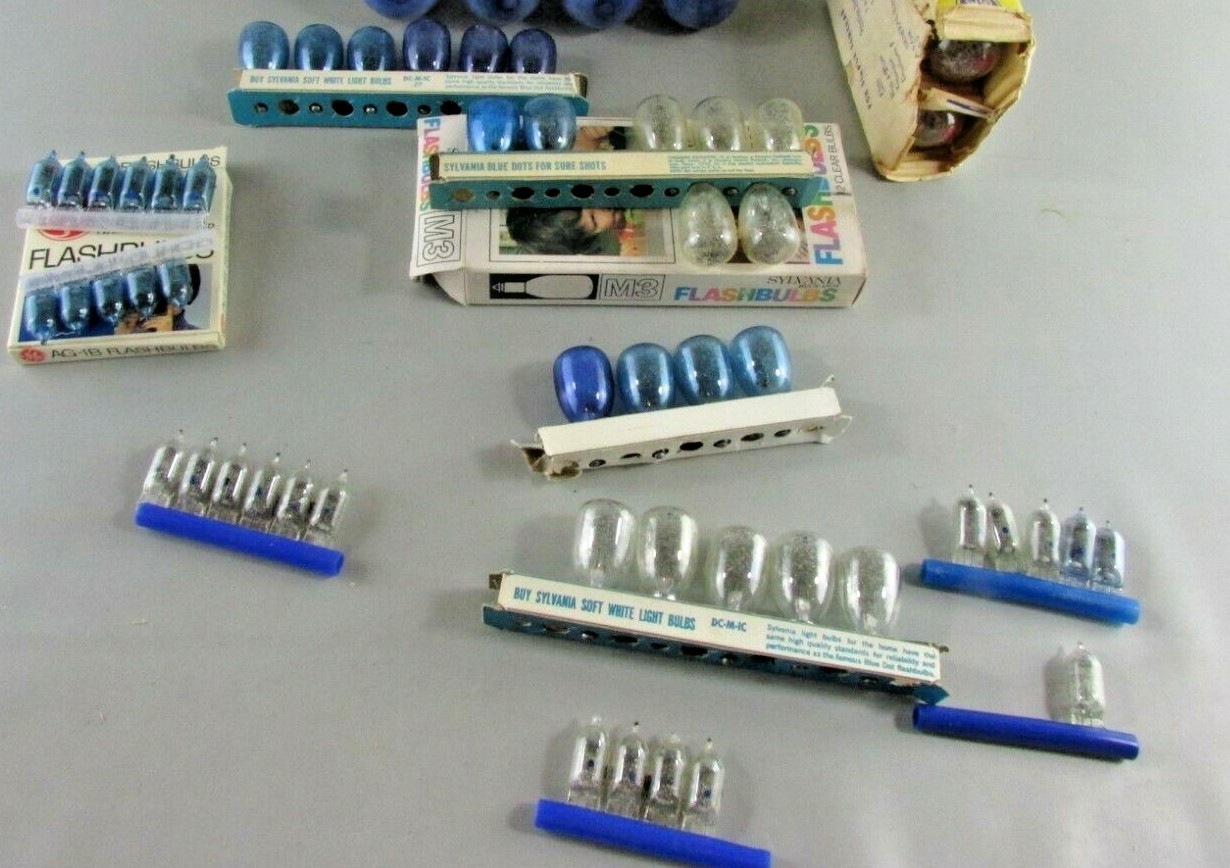 Flash Bulbs cubes sticks AG-1B M3 #5 MIXED LOT 52 Vtg