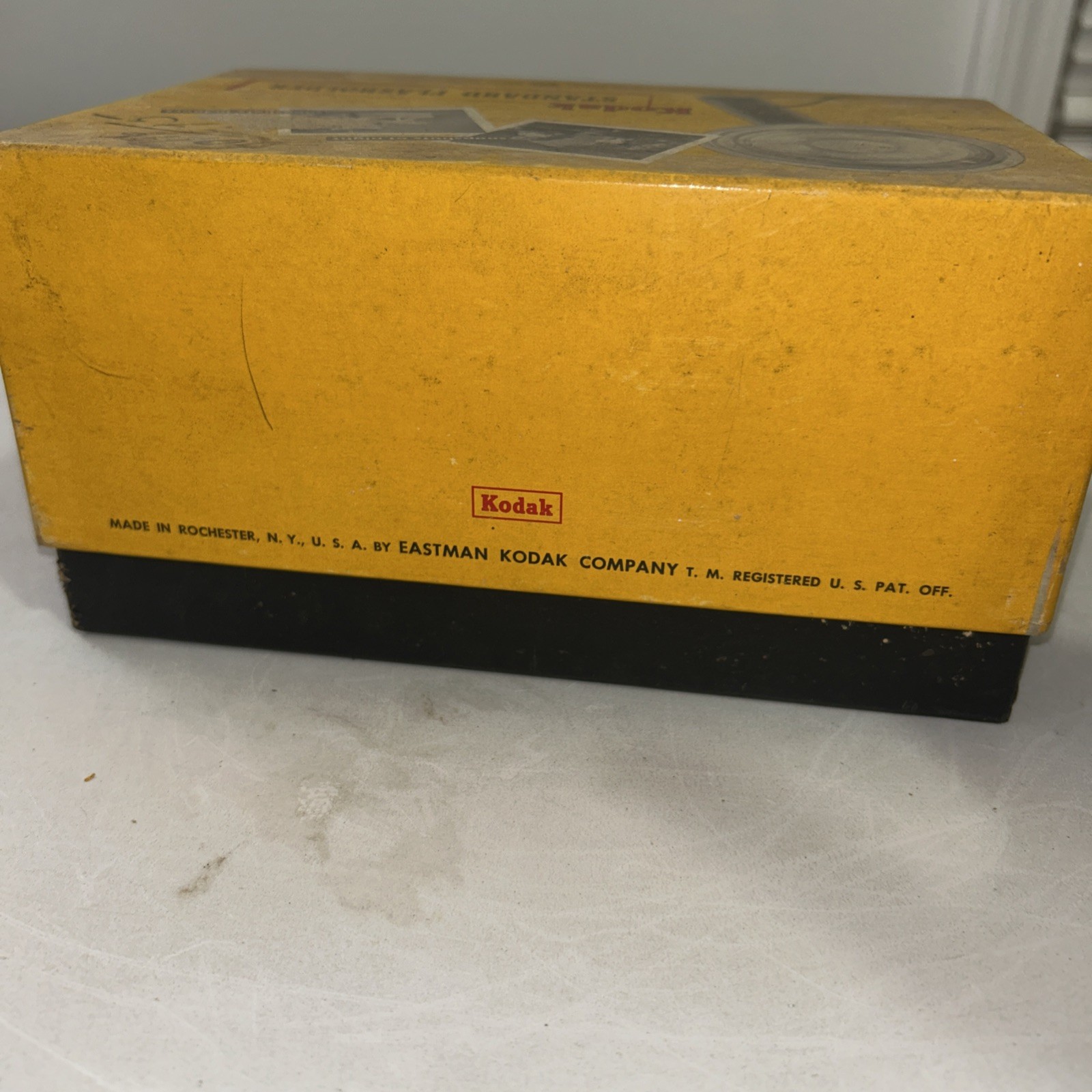 KODAK STANDARD FLASHOLDER, BOXED, UNTESTED, FOR DISPLAY ONLY no. 92