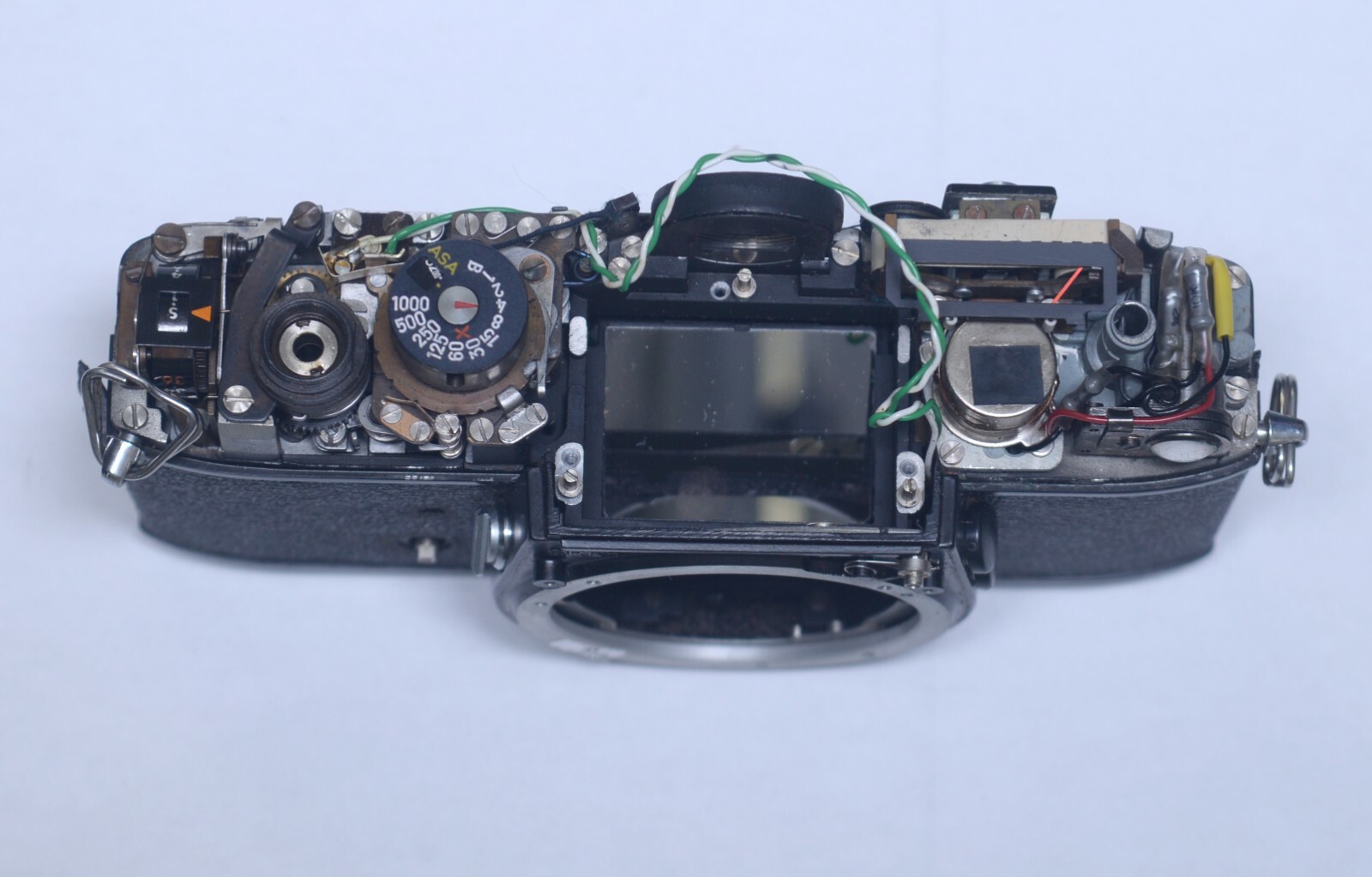 Minolta SR-7 Body Parts Frame Shutter Vintage SLR 35mm Film Camera