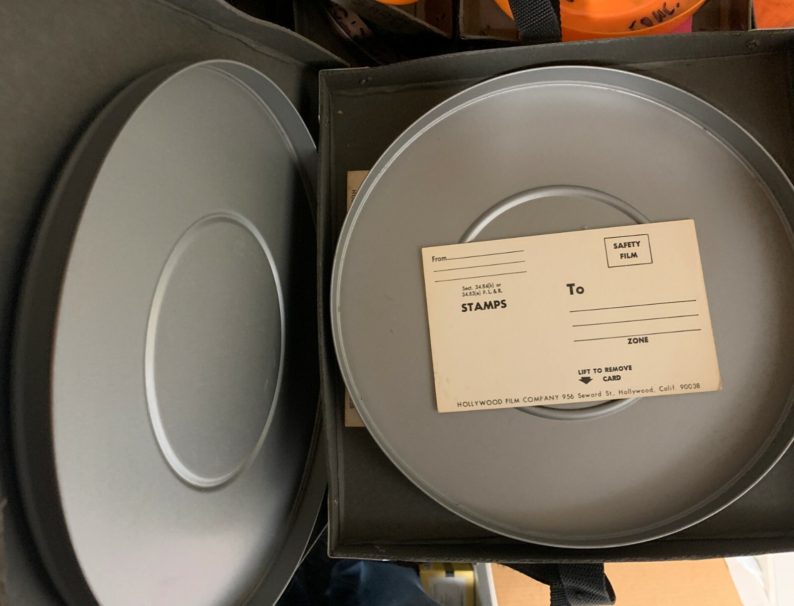 16MM 800′ 10.5″ Metal Motion Picture Movie Can & CASE COMBO. 0528