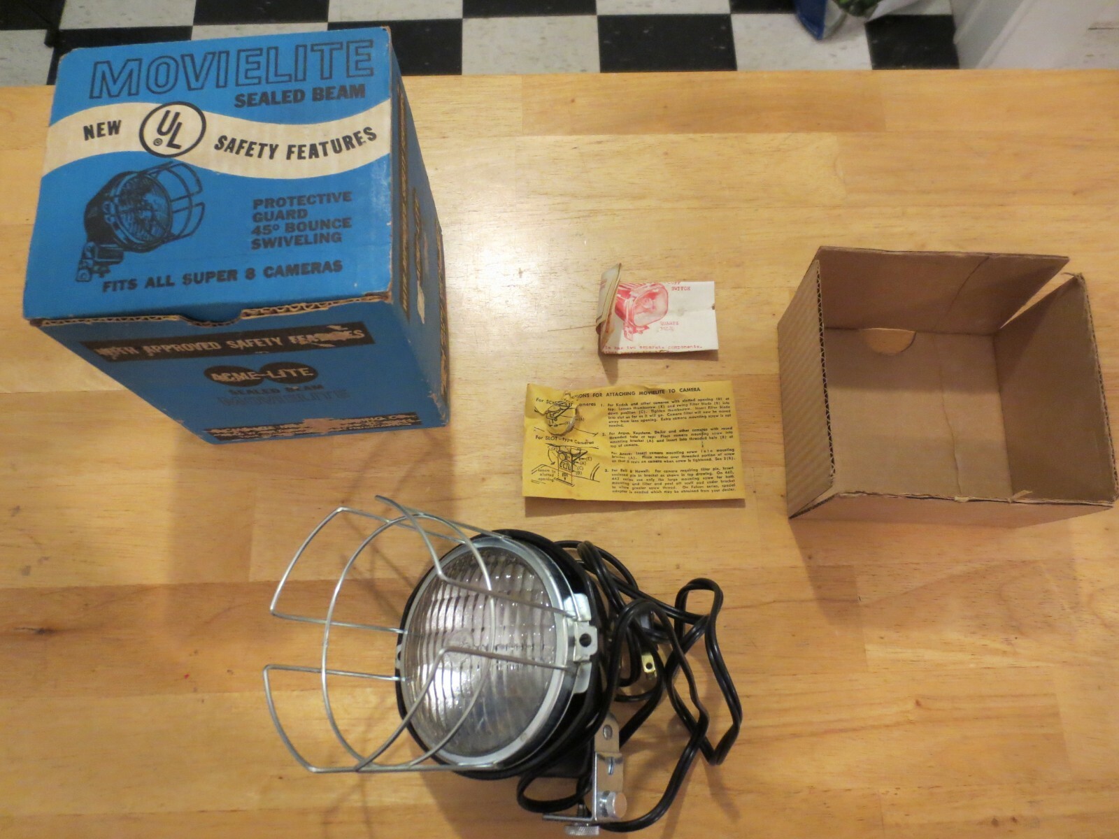 Vintage ACME-LITE Model# 96 Photography Movie Light w/Box & Paperwork