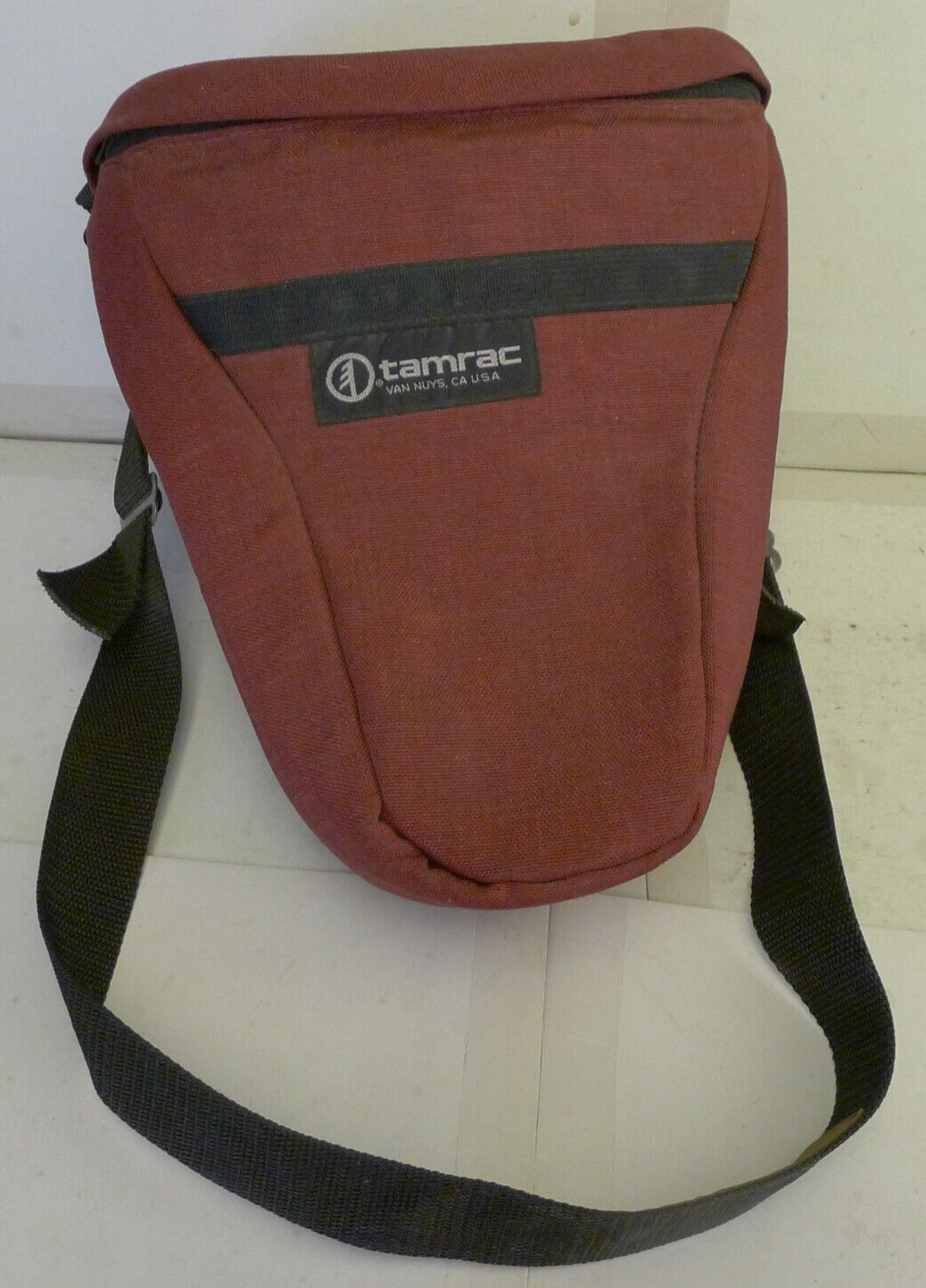 Tamrac Red Padded Zipper Holster Case for Camera with Lens +Adjustable Strap