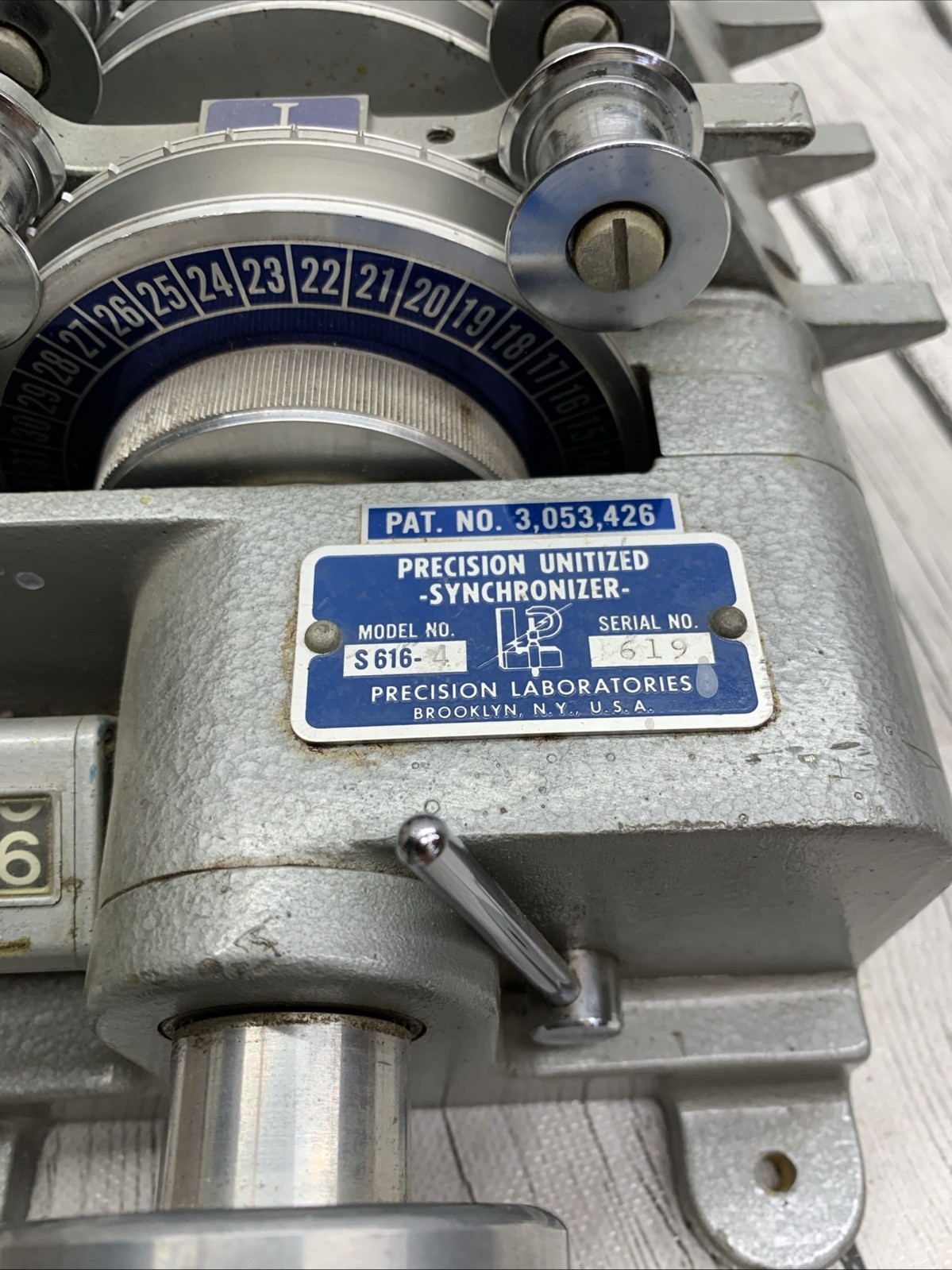 Precision synchronizer s616-4 35mm movie film editing equipment vintage
