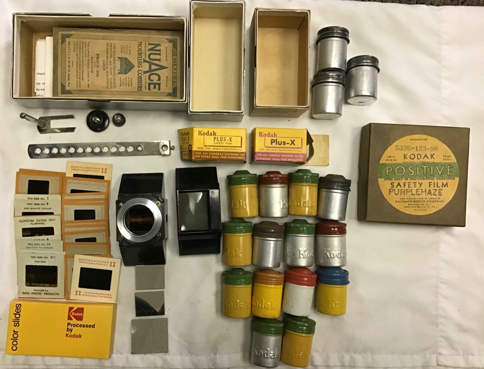 RARE VINTAGE (LOT OF 22) PHOTO EQUIPMENT AND ACCESSORIES
