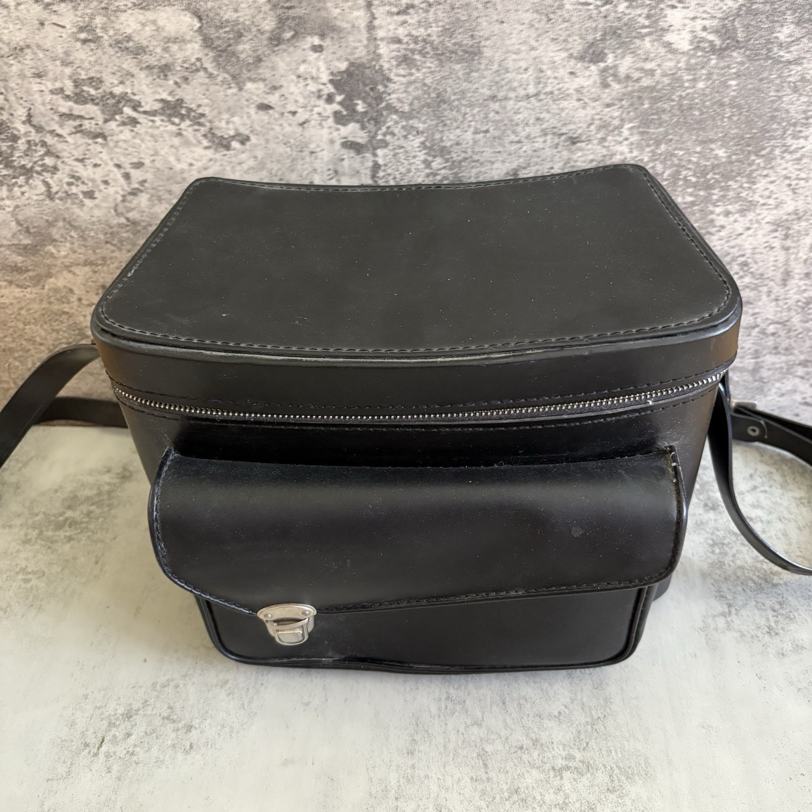 VERNON Rambler #1000V-Vintage Leather Camera Bag 11” Made In Japan EUC
