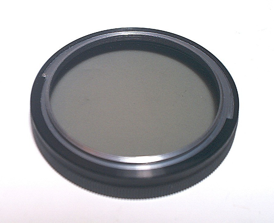 NIKON 52MM POLARIZING FILTER W/ CASE – UNUSED CLEAN ON OB