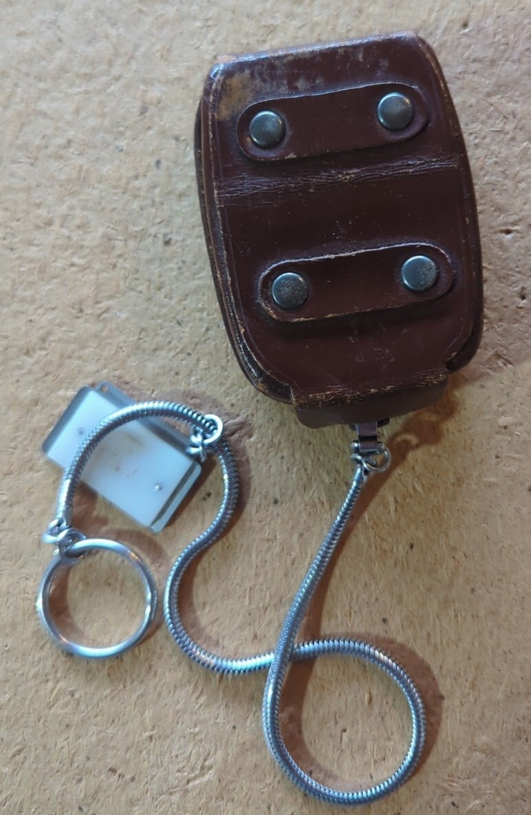 Argus L3 Light Meter Leather Case and Chain Vintage Photography