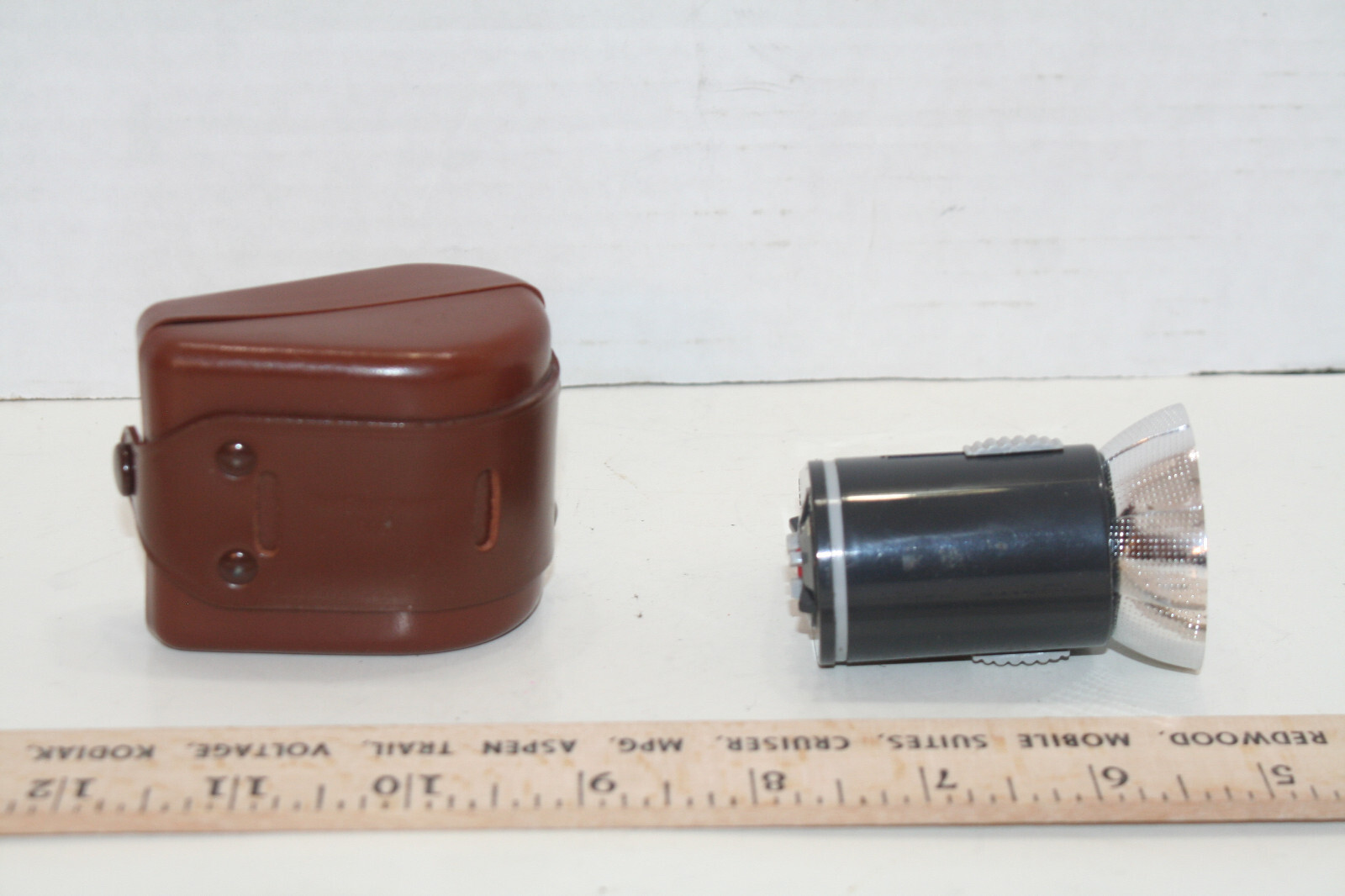 VINTAGE Collectible TULLY AGFA Folding Reflector Fan Flash w/ Original Case *