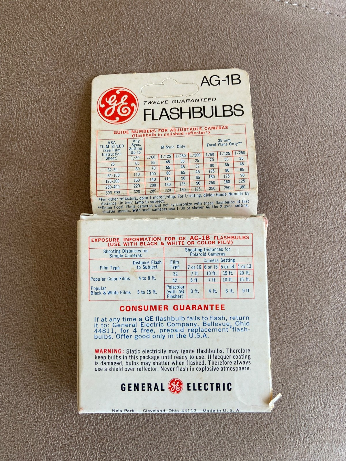 Vintage GE General Electric AG-1B Blue Flash Bulbs  New Old Stock -9 In Pack