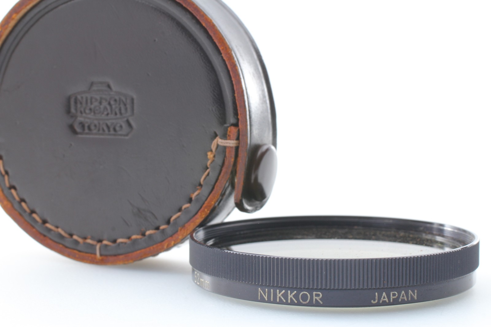 [Near MINT] Nikon Nikkor 52mm Polarizing Filter in Leather Case From JAPAN