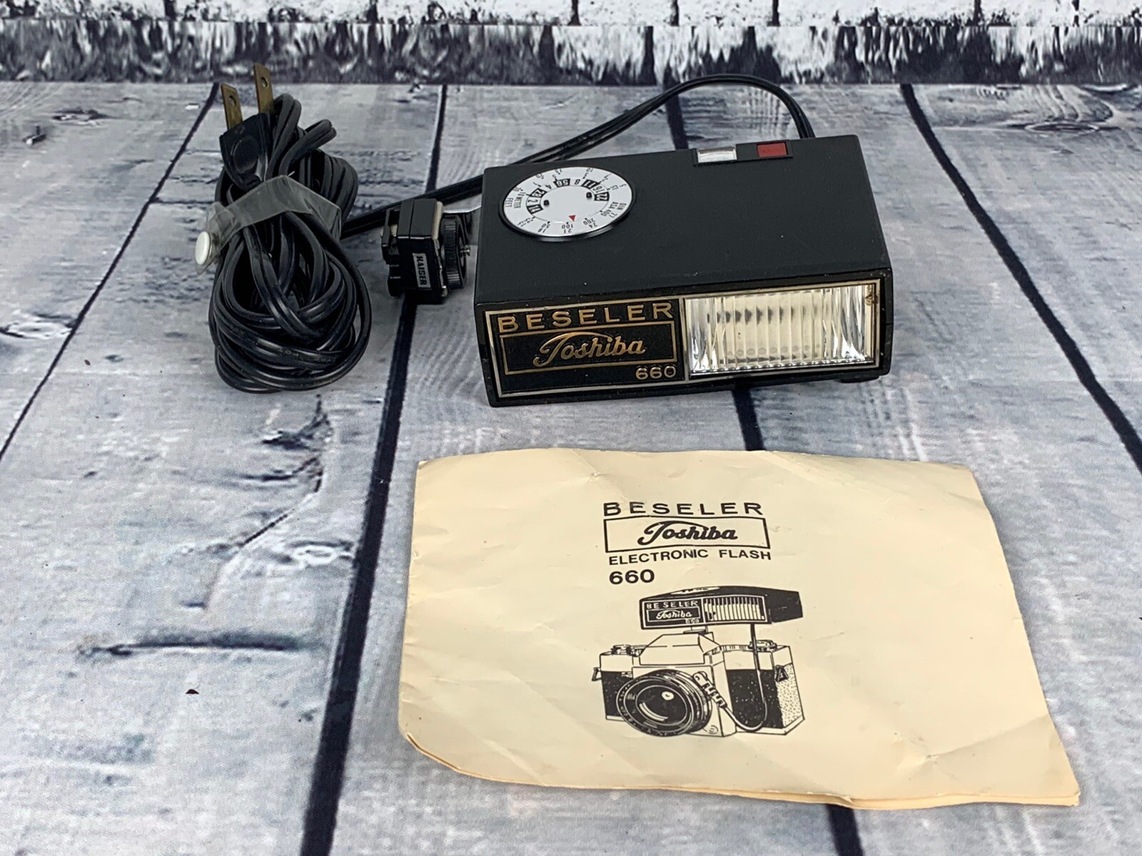 Vintage Cameras and Flash Accessories Beseler 660 GE Light Values and Starmatic