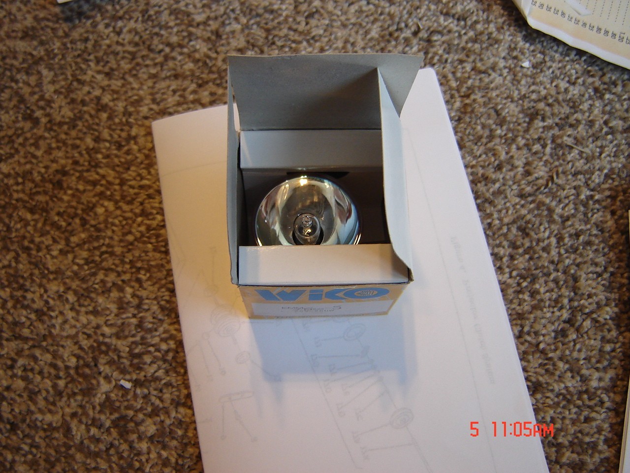 16mm Bell & Howell 1535,1540,1541,1500,1552,1574 Projector Bulb, 250 Watt lamp