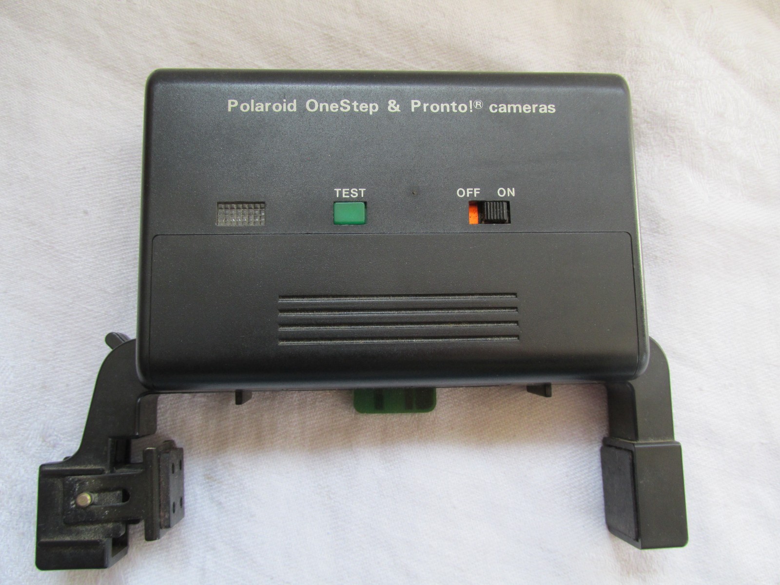 Vin Montgomery Ward all Polaroid 1 Step & Pronto Mountable Cameras Flash in box