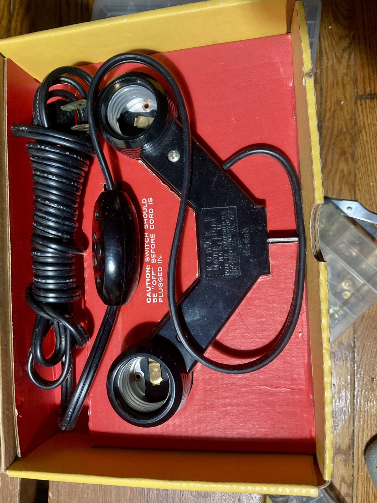Vintage – Kodak 8 Movie Light Model 2 in Original Box nice condition