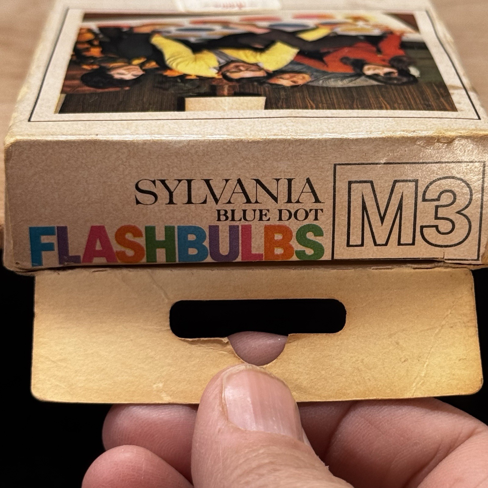 Sylvania M3 Blue Dot FlashBulbs 12 Clear Bulbs New Original Package Vtg 1960s