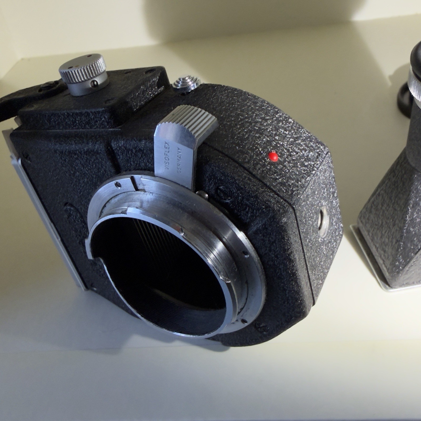 Leica Leitz Visoflex II w/ OTVXO 5x Vertical Magnifier Body Cap M Mount A15