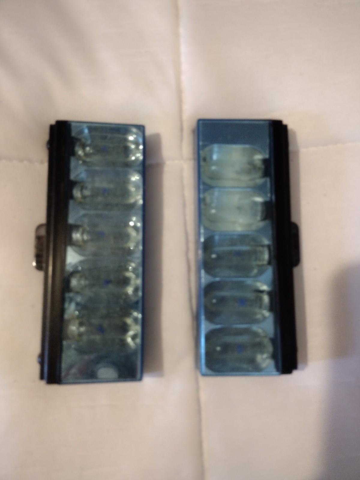 2 Vtg Sylvania Flash Bar 8 Flashes