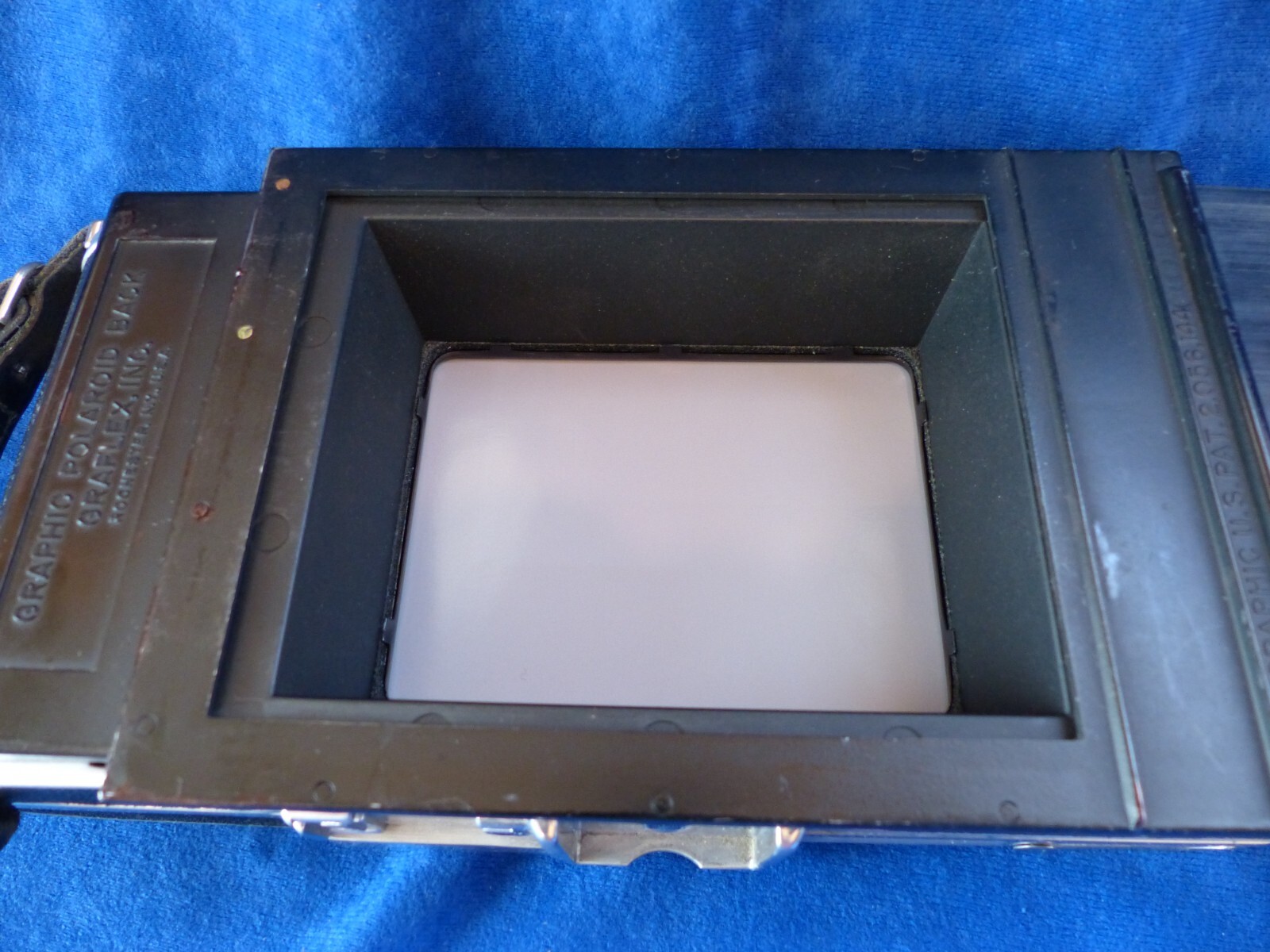 Vintage Graphic 4×5 Polaroid back – Graflex – in very good condition