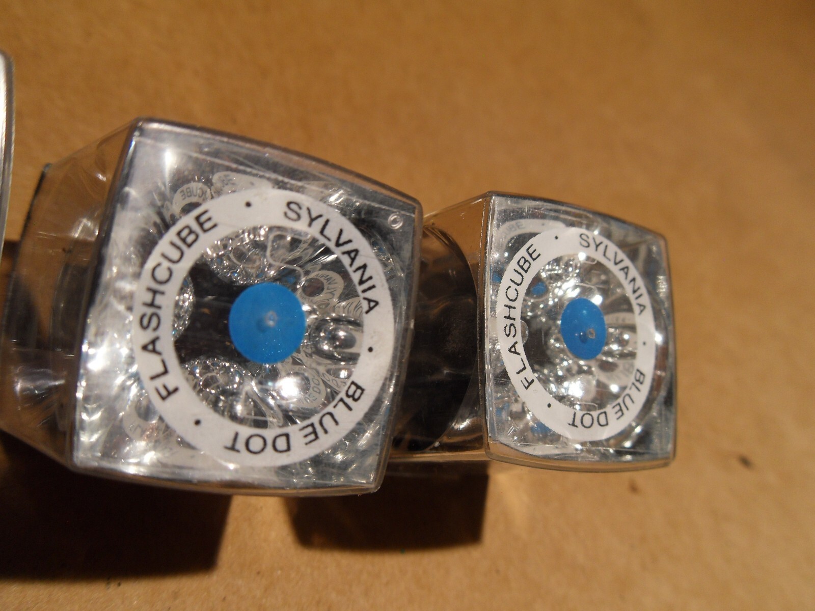 Sylvania Blue Dot Flashcubes Camera Flash Cubes 3 Pack 12 Flashes NEW OLD STOCK
