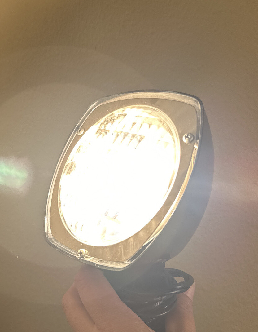 Vintage Sears Super 8 650 Watt Sealed Beam Movie Light Model 8846 w/ Box