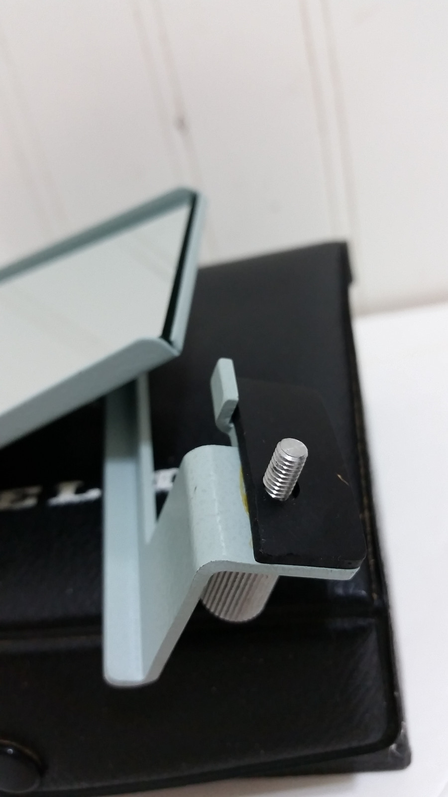 ELMO Angle Mirror on Positional Arm ?for Camera Photography Imager Transparency?