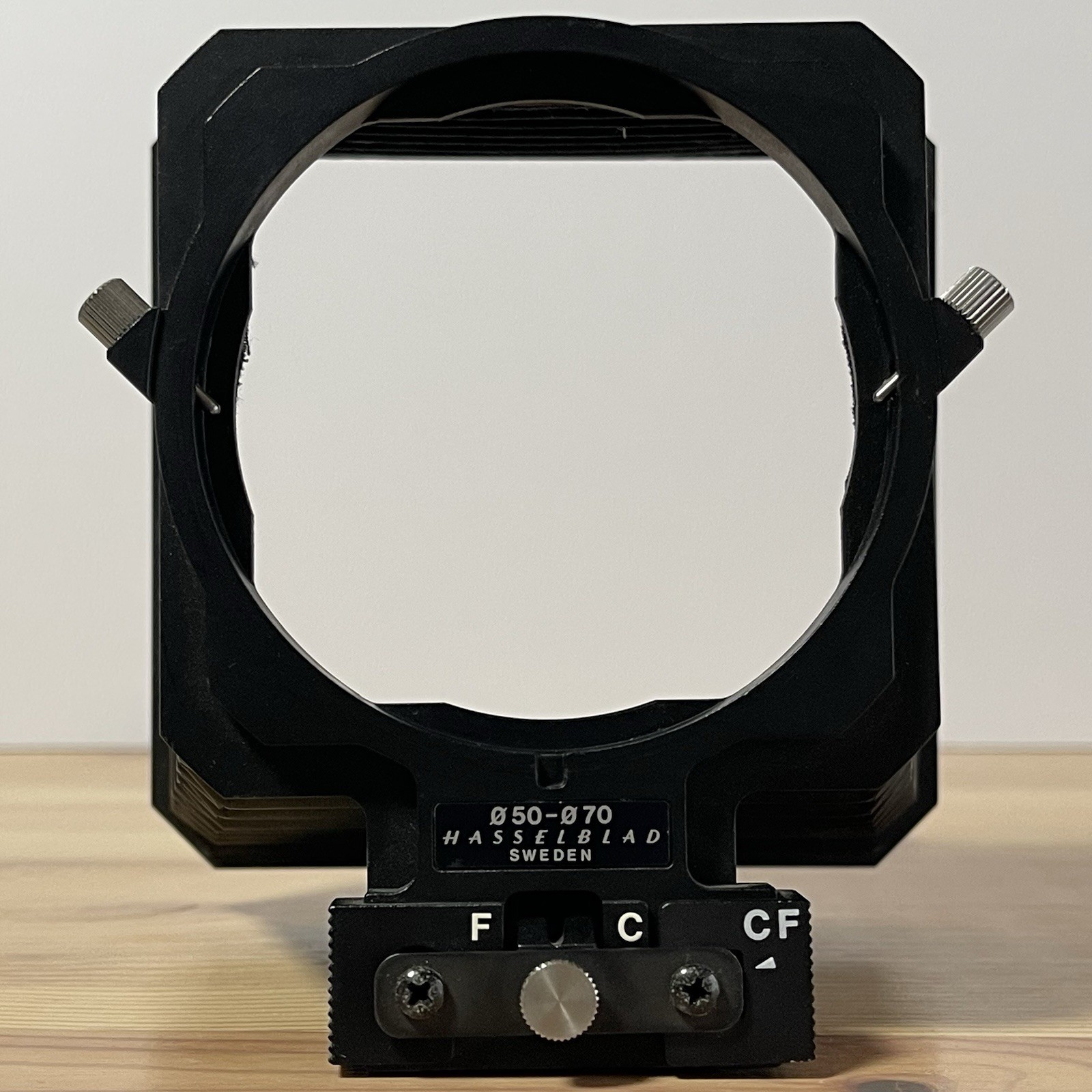 [Exc+3] Hasselblad CF Proshade 50-70 Bellows Lens Shade w/ two Masks G 7926