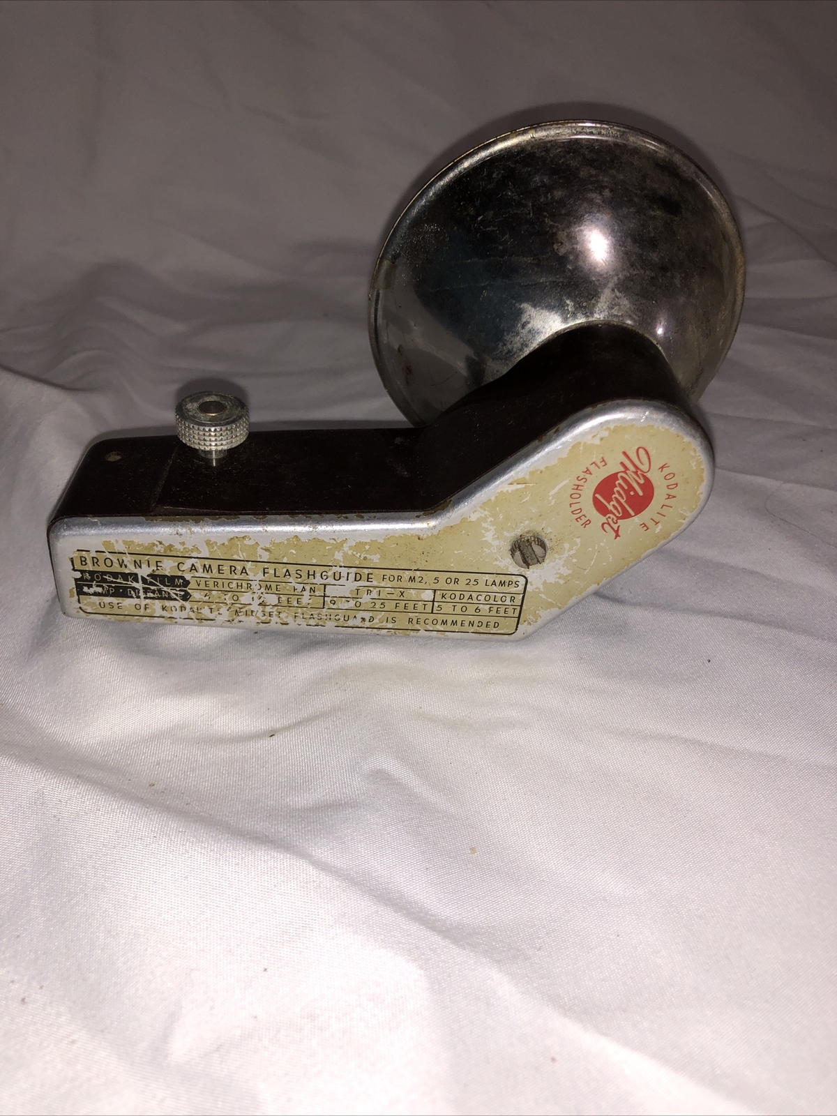 VINTAGE KODAK KODALITE MIDGET FLASHOLDER for M2, 5 OR 25 LAMPS