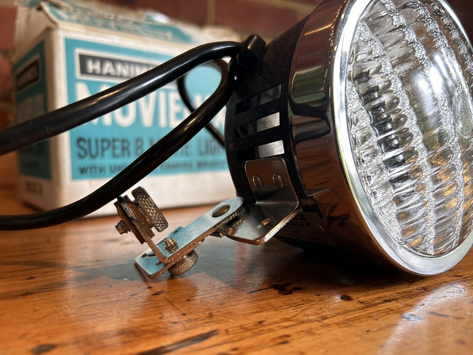 Vintage Hanimex Movielux Super 8 Movie Light With Camera Bracket