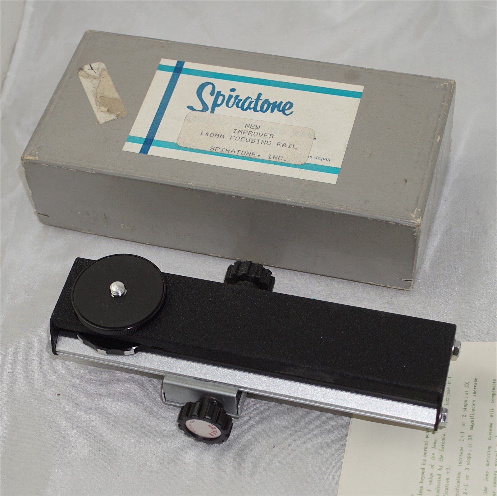 Spiratone Deluxe New Improved 140mm Focusing Rail in Box Unused