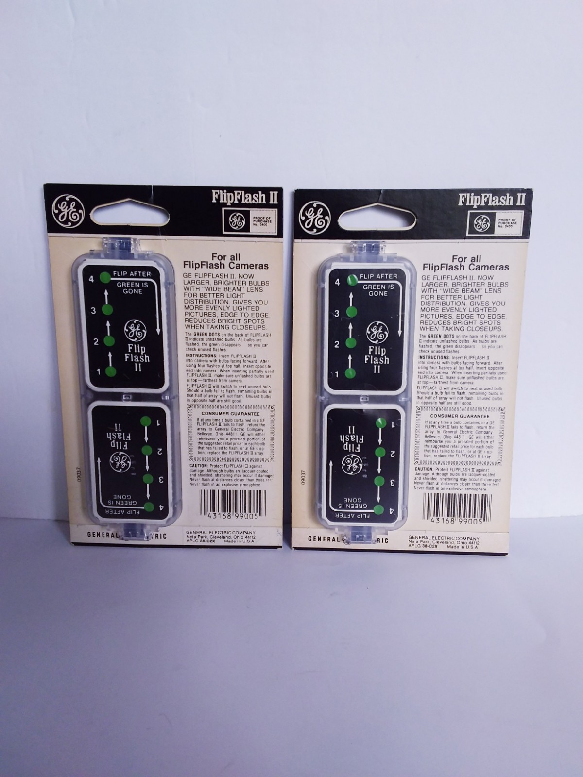 2 Vtg. GE General Electric Flip Flash II Camera Flash Bulbs Sets new 8 ct