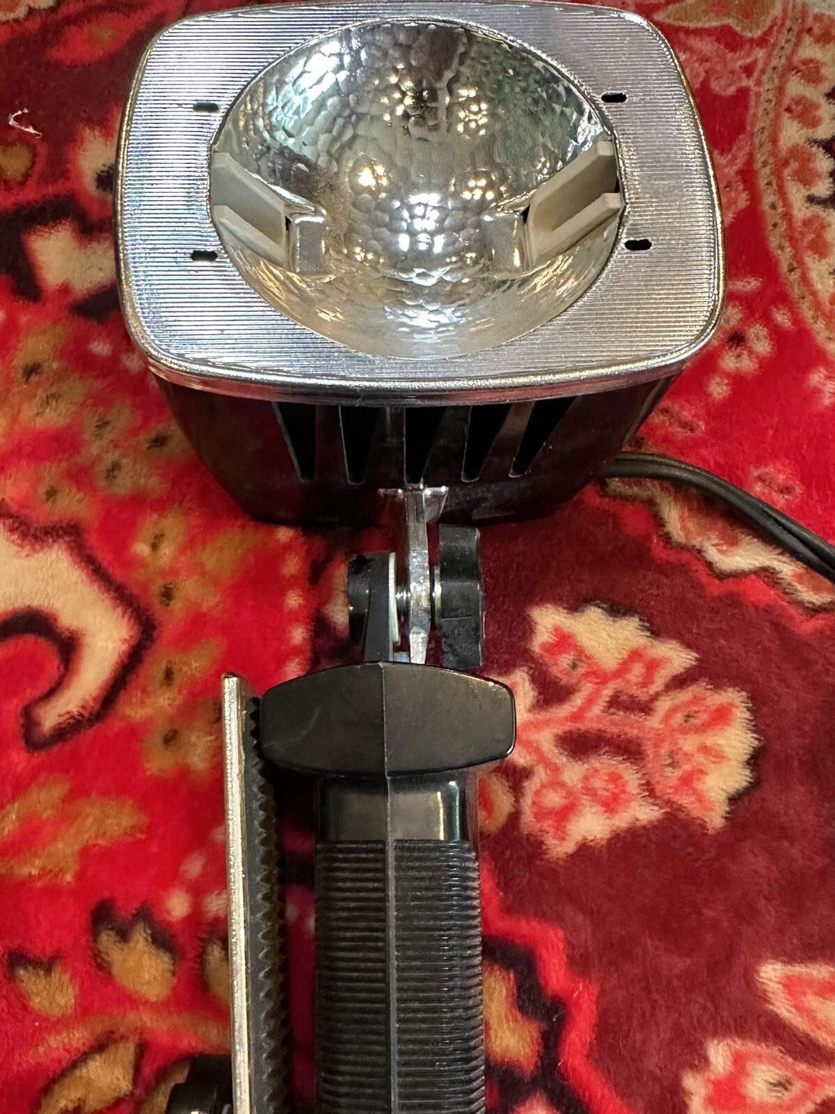 Vintage Sylvania Sun Gun II Movie Light SG-55 in good condition Needs Bulb