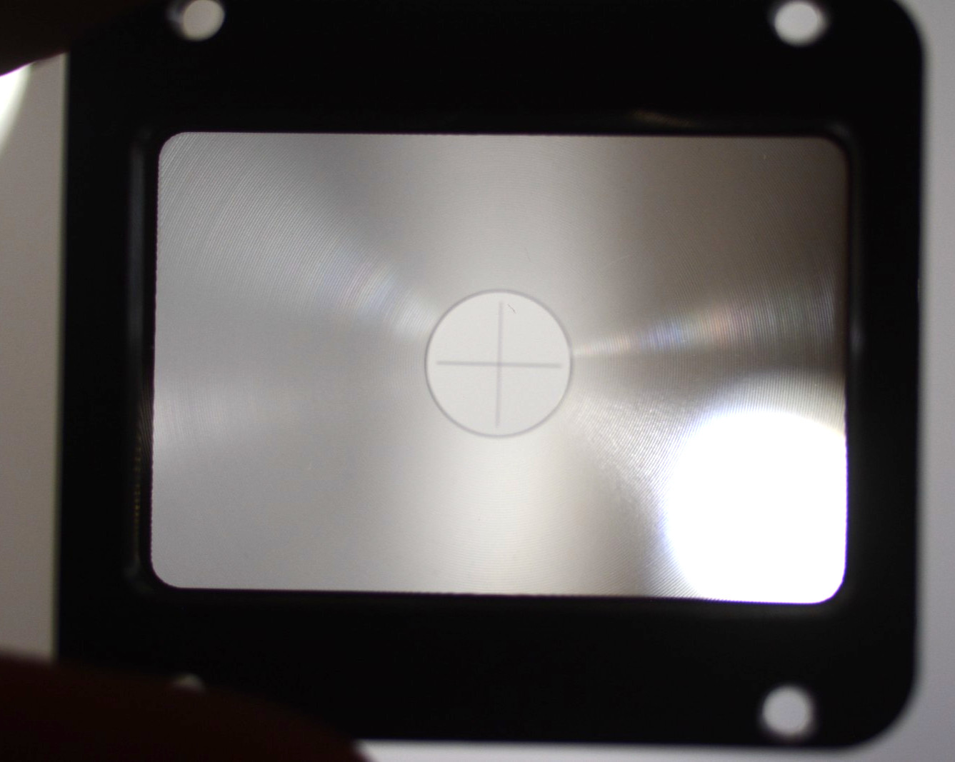 VINTAGE ZEISS IKON ICAREX 35 CROSS HAIR FOCUSING SCREEN (NEW OLD STOCK)