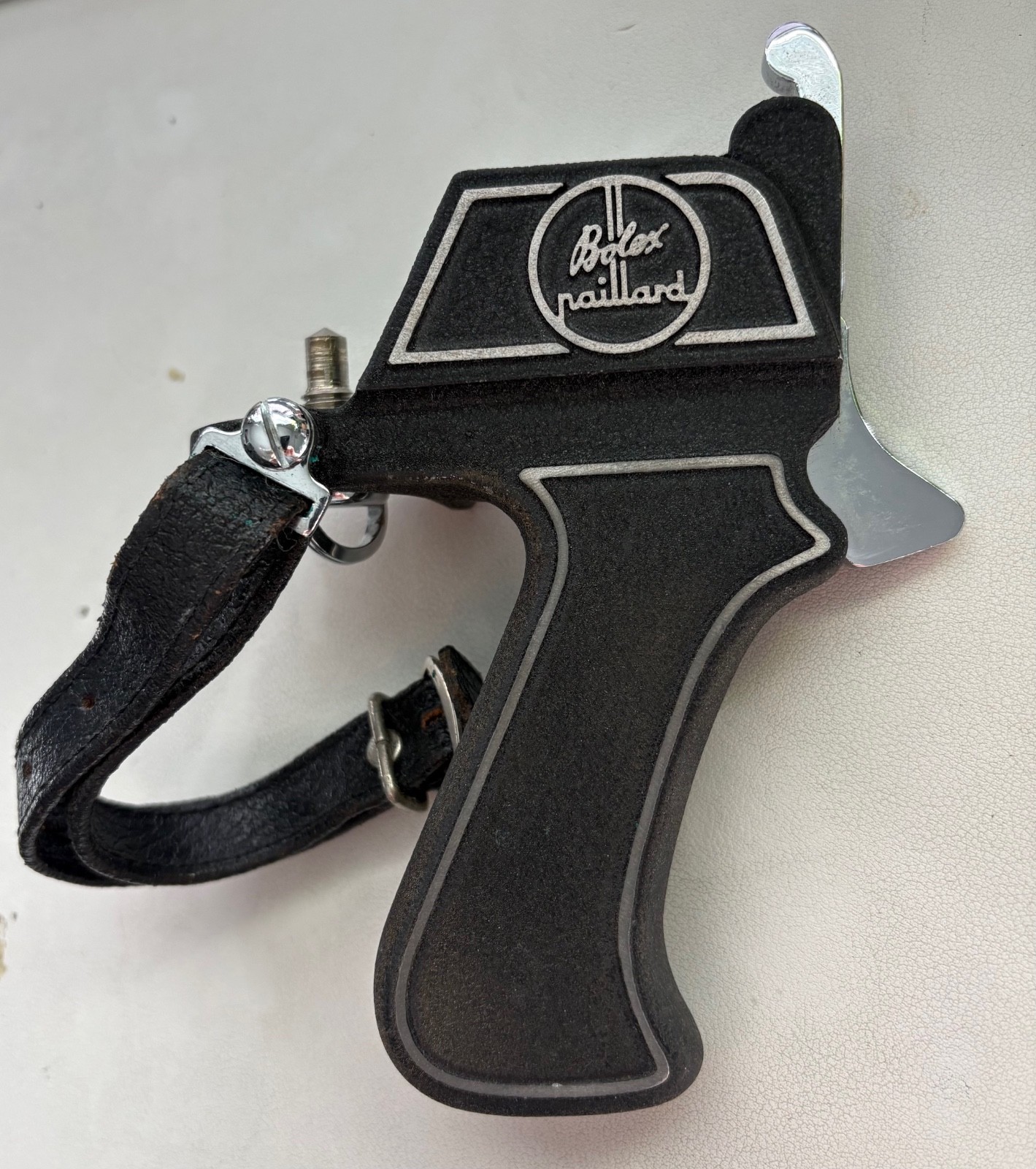 Factory BOLEX HAND GRIP TRIGGER HANDLE For Bolex Round Base 16mm camera