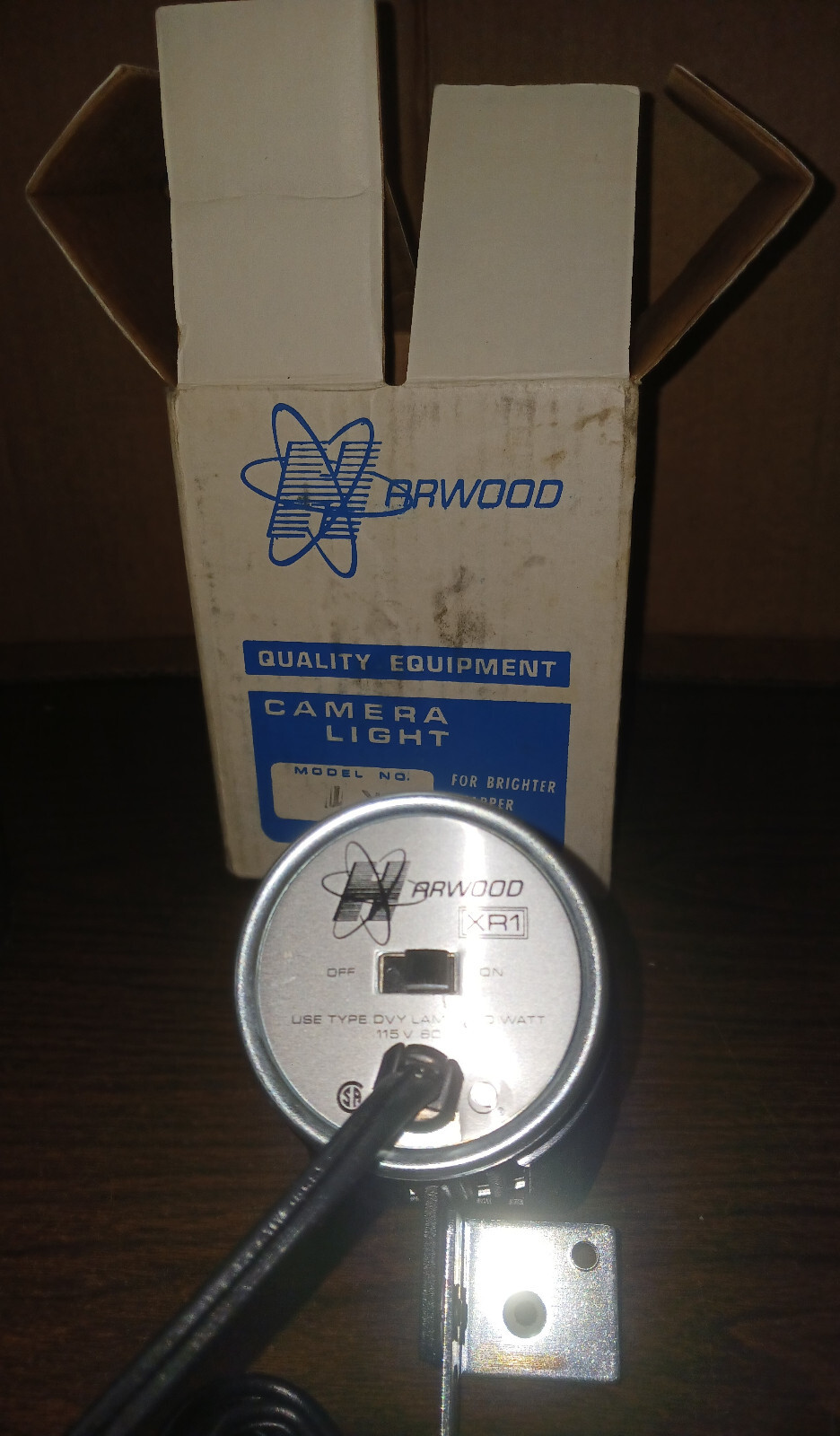 Harwood Video/Movie Camera Light XR-1 120V **MINT***