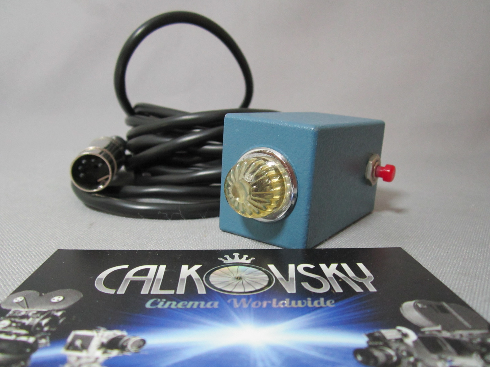 CINEMA POWER MOTOR ON/OFF SWITCHWITH 11FT CABLE, for 16mm MOVIE CAMERA