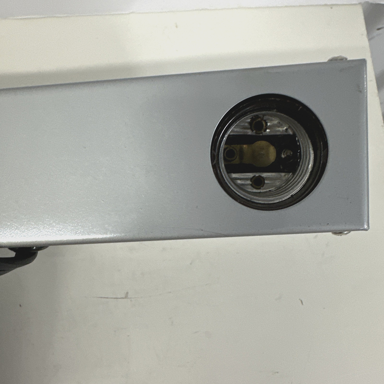 Vintage Tower No. 6672 Movie Camera 2 Light Bar Working With 2 300W Bulbs Works