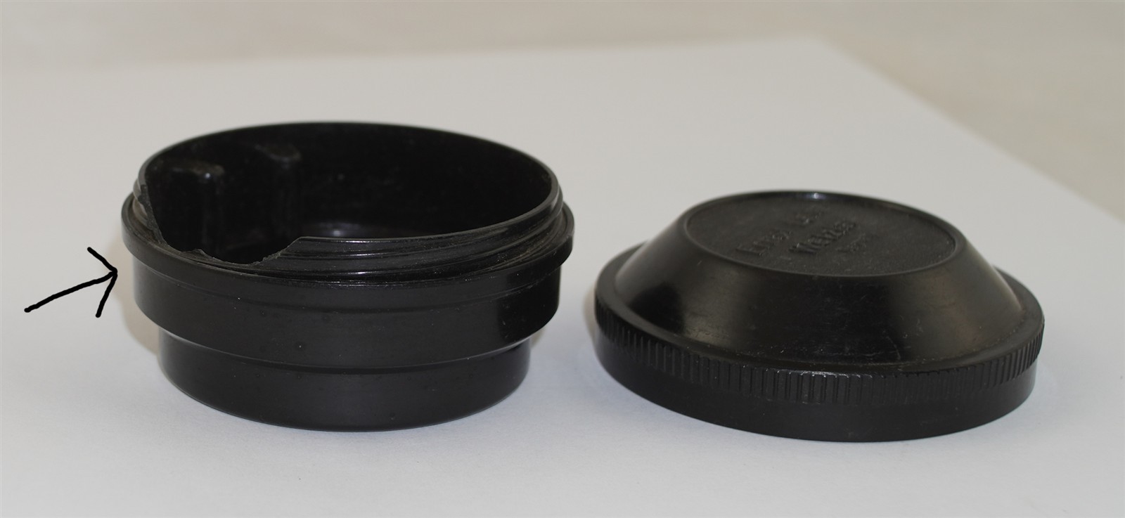 Leica Leitz Bakelite Case for Leitz 3.5cm Summaron Lens Leica BCDOO
